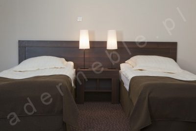Łóżka hotelowe